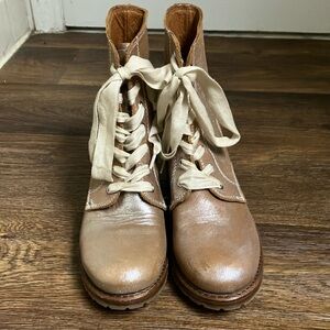 Frye Sabrina Combat Metallic Gold